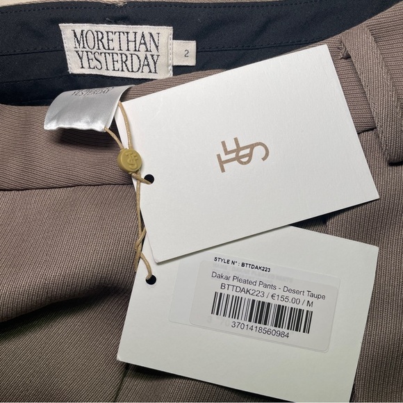 NEW! The Frankie Shop x MORE THAN YESTERDAY Dakar Pleated Pants Size 2 - Picture 9 of 9